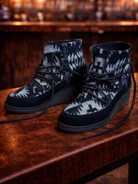 Pendleton Islegate Wedge